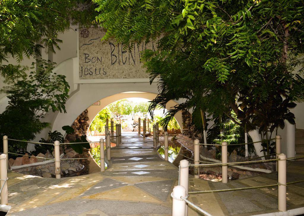 Bon Jesus Hotel La Vigueta Bagian luar foto
