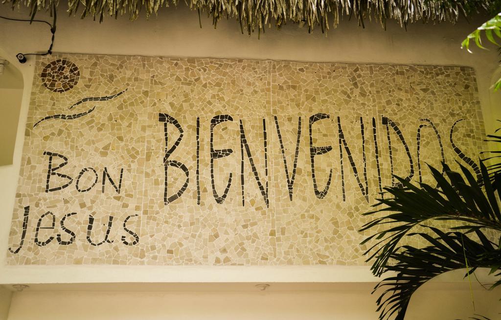 Bon Jesus Hotel La Vigueta Bagian luar foto