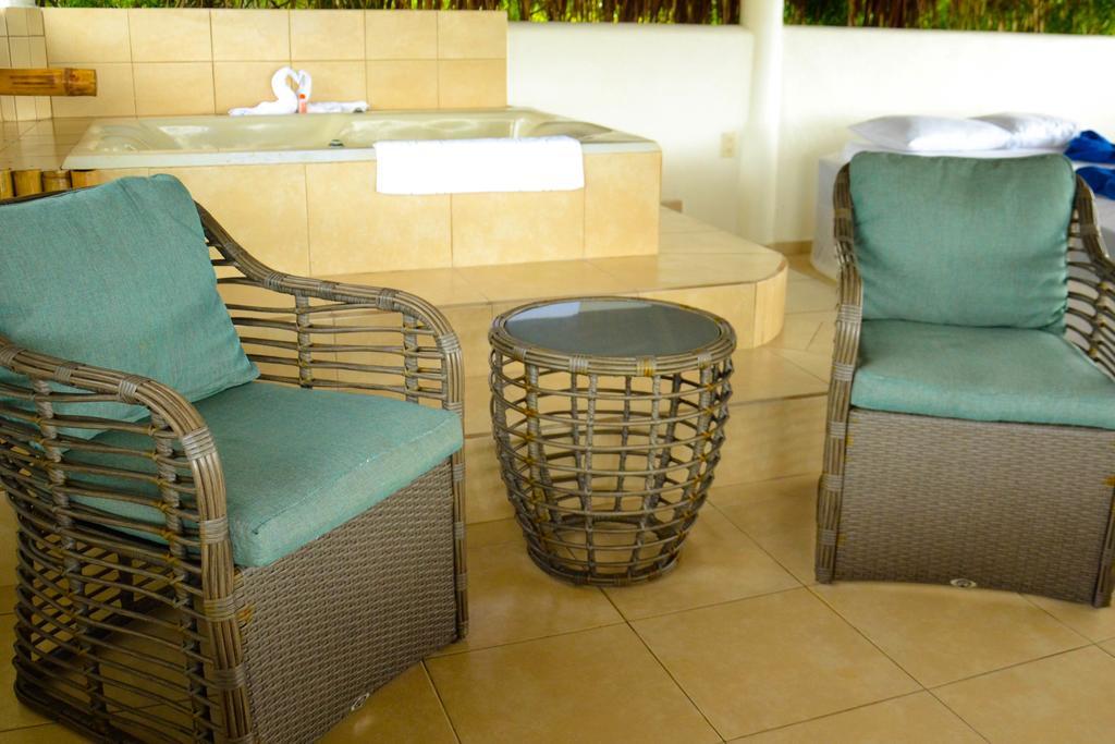 Bon Jesus Hotel La Vigueta Bagian luar foto